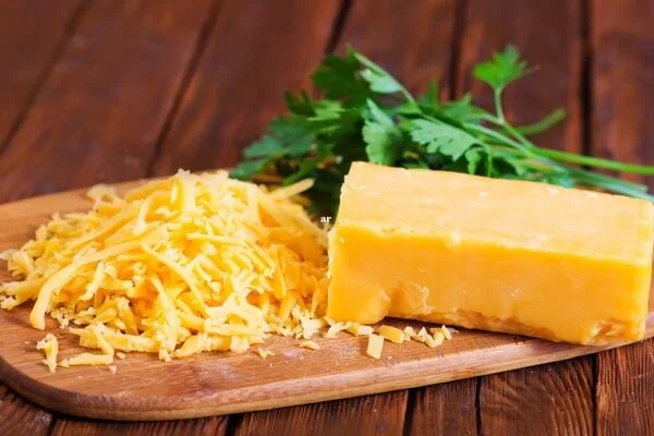 CHEDDAR PEYNİRİ